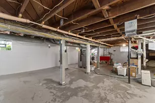 1220 E Warnimont Ave, Milwaukee, WI 53207 - Photo 27