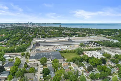 1220 E Warnimont Ave, Milwaukee, WI 53207 - Photo 29