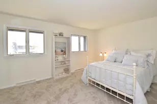 41 E Campus Ct, Racine, WI 53402 - Photo 15