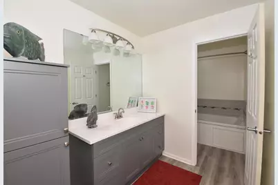 41 E Campus Ct, Racine, WI 53402 - Photo 17