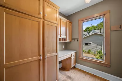 3314 N Newhall St, Milwaukee, WI 53211 - Photo 17