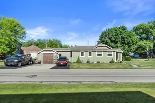 418 S 4th St, Silver Lake, WI 53170 - Photo 1