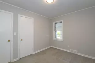 9035 W Lisbon Ave, Milwaukee, WI 53222 - Photo 5