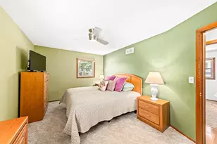 W158N10796 Catskill Ln, Germantown, WI 53022 - Photo 13