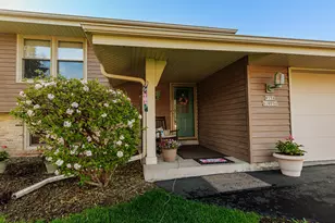 W158N10796 Catskill Ln, Germantown, WI 53022 - Photo 3