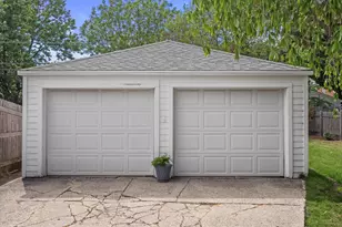 4919 N Diversey Blvd, Whitefish Bay, WI 53217 - Photo 37