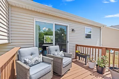1423 E Longneedle Ln, Elkhorn, WI 53121 - Photo 27