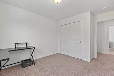 1423 E Longneedle Ln, Elkhorn, WI 53121 - Photo 19