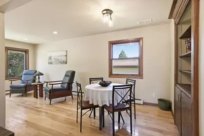 6085  Trail Ridge Dr, Greendale, WI 53129 - Photo 21