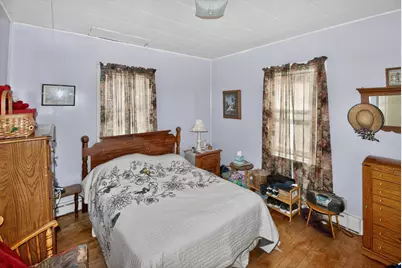 1368 S 56th St, West Milwaukee, WI 53214 - Photo 15