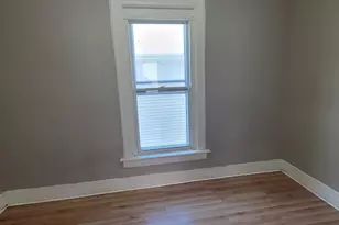 1832 N 29th St, Milwaukee, WI 53208 - Photo 9