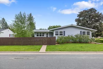 3003  Lincoln Ave, La Crosse, WI 54601 - Photo 35