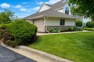 2205 N University Dr, Waukesha, WI 53188 - Photo 5
