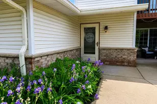 2205 N University Dr, Waukesha, WI 53188 - Photo 7