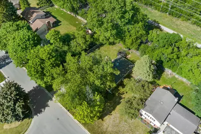 9358 N Fairy Chasm Ln, Brown Deer, WI 53223 - Photo 57