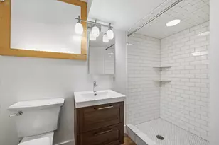2521 N Pierce St, Milwaukee, WI 53212 - Photo 35