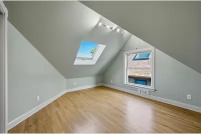 2521 N Pierce St, Milwaukee, WI 53212 - Photo 25