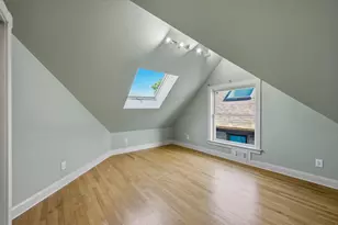 2521 N Pierce St, Milwaukee, WI 53212 - Photo 25