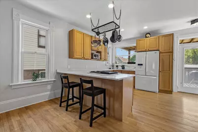 2521 N Pierce St, Milwaukee, WI 53212 - Photo 7