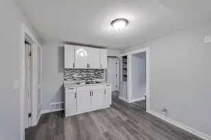 4045 N 26th St, Milwaukee, WI 53209 - Photo 23