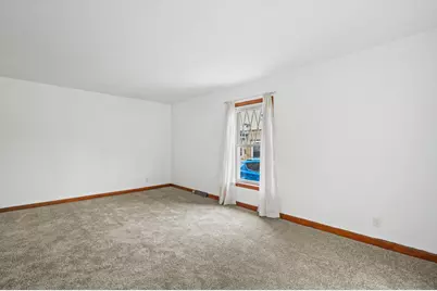 5317 W Hayes Ave, West Allis, WI 53219 - Photo 3