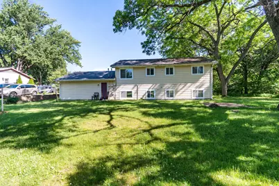 400  Derek Ave #402, Holmen, WI 54636 - Photo 3