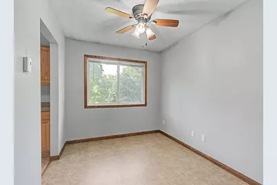 400  Derek Ave #402, Holmen, WI 54636 - Photo 15