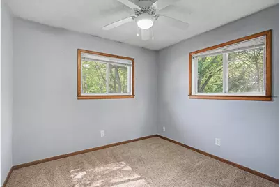 400  Derek Ave #402, Holmen, WI 54636 - Photo 9