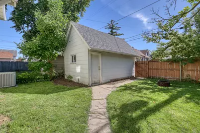 1580 S 79th St #1582, West Allis, WI 53214 - Photo 5