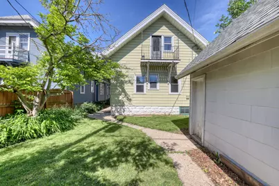 1580 S 79th St #1582, West Allis, WI 53214 - Photo 3