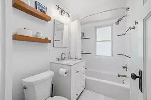 1900 E Marion St, Shorewood, WI 53211 - Photo 27