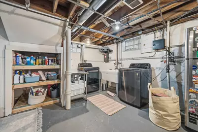 1900 E Marion St, Shorewood, WI 53211 - Photo 29