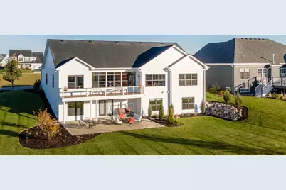 550  Ridgeview Ct, Lake Geneva, WI 53147 - Photo 5