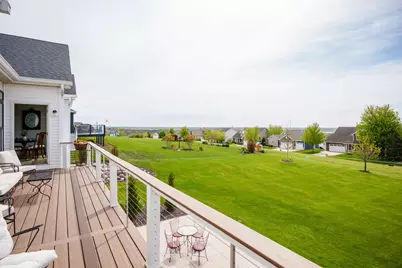 550  Ridgeview Ct, Lake Geneva, WI 53147 - Photo 9