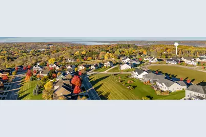550  Ridgeview Ct, Lake Geneva, WI 53147 - Photo 43