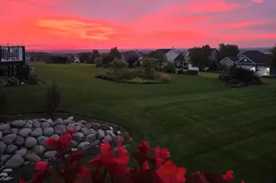 550 Ridgeview Ct, Lake Geneva, WI 53147 - Photo 3
