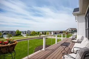 550 Ridgeview Ct, Lake Geneva, WI 53147 - Photo 5