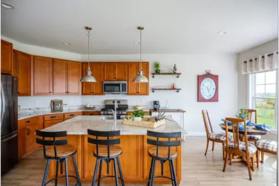 550  Ridgeview Ct, Lake Geneva, WI 53147 - Photo 15