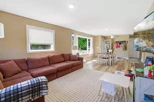 4554 S Vermont Ave, Saint Francis, WI 53235 - Photo 13