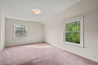 6060 N Alberta Ln, Glendale, WI 53217 - Photo 17