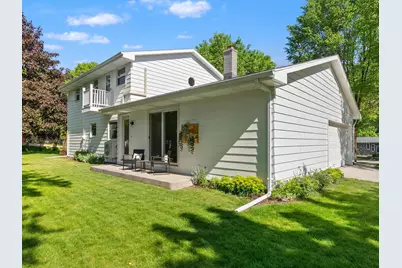 3107  Cherokee Dr, Sheboygan, WI 53083 - Photo 37