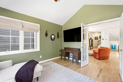 1527 N Cass St #A, Milwaukee, WI 53202 - Photo 15