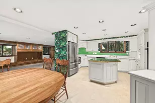 N87W15714 Kenwood Blvd, Menomonee Falls, WI 53051 - Photo 11