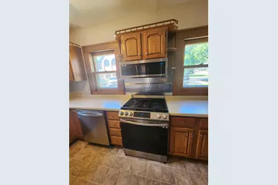 1604  Main St, Racine, WI 53182 - Photo 17