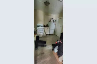 806  Jackson St, Racine, WI 53404 - Photo 7