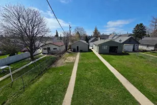 919 High Ave, Sheboygan, WI 53081 - Photo 3