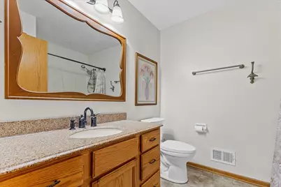 N60W24612  Lynette Pass, Sussex, WI 53089 - Photo 17