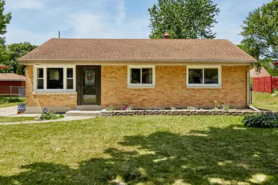 4115 N 94th St, Wauwatosa, WI 53222 - Photo 1