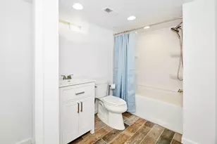 4115 N 94th St, Wauwatosa, WI 53222 - Photo 15