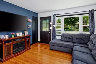 4115 N 94th St, Wauwatosa, WI 53222 - Photo 9